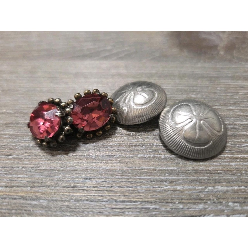 2 Pairs of Vintage Buttons, Dark Metal With Pink & Silver With Shamrock